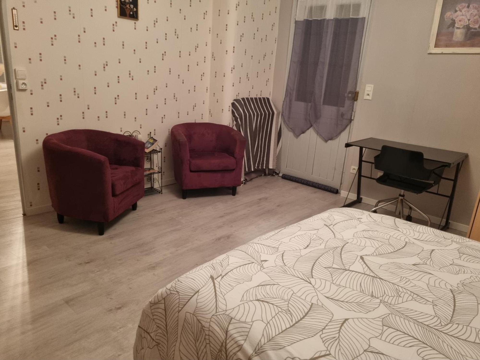 Centre Apartment *